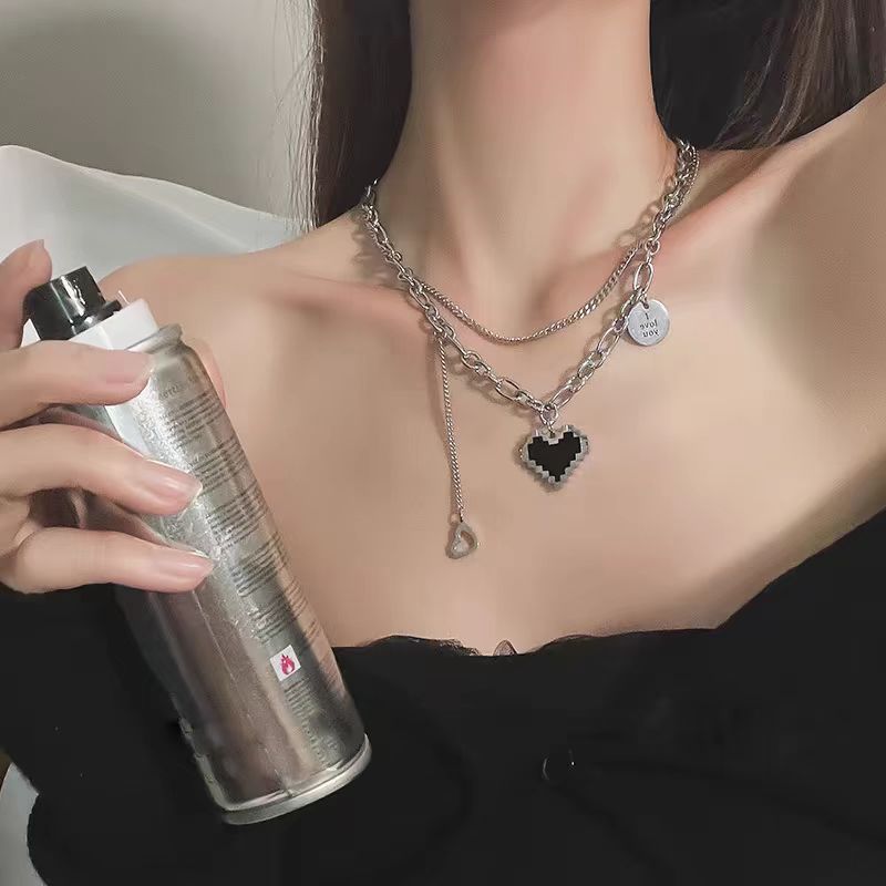 Black Heart Pendant Necklace – Double-Layered Jewelry for Women, Perfect for Sweaters & Layering