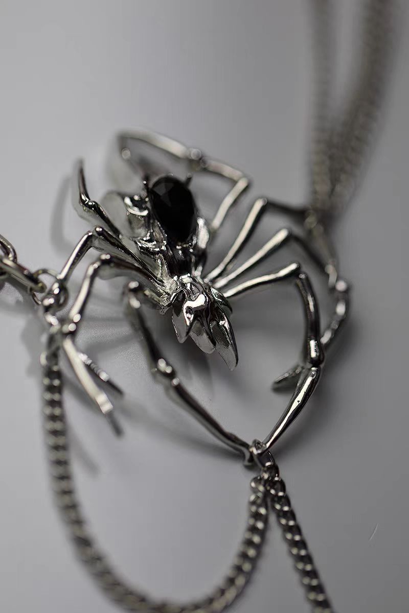 Dark Spider Pendant Necklace for Women – Unique Statement Choker with Sweet & Edgy Vibes